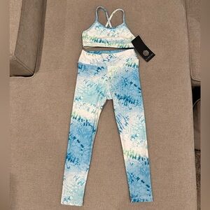 NWT Girls Scorpio Sol Jade Leggings Sports Bra Set Ocean Splash Tie Dye Size S